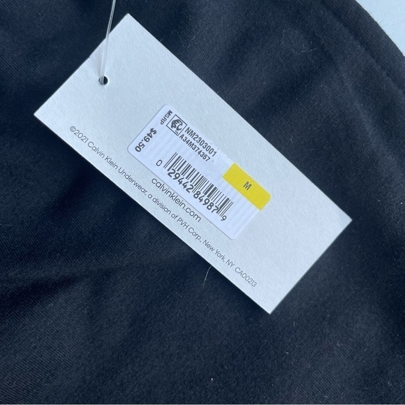 Calvin Klein Men's size Medium Black Pajama  lounge Sleep Shorts NWT - Picture 2 of 10